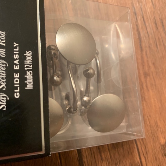 Hotel Style Shower Hooks Brushed Nickel Set of 12 - Picture 3 of 5